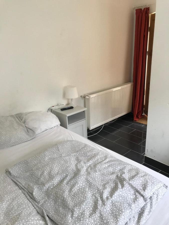 Kerti Franciaagyas Apartman Vác Eksteriør billede